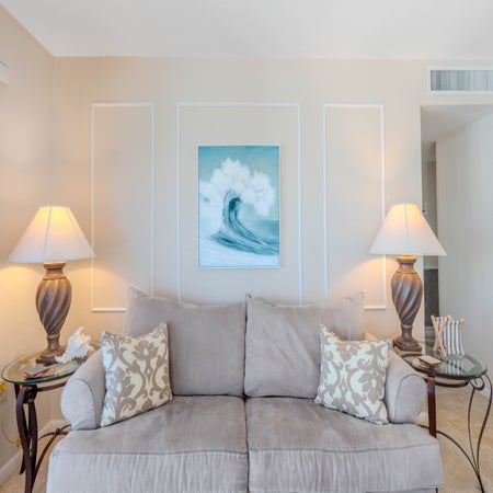Island Winds Penthouse 1