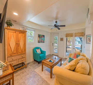 Palmetto Beach Cottage 1