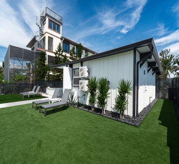 Curlew Beach Cottage