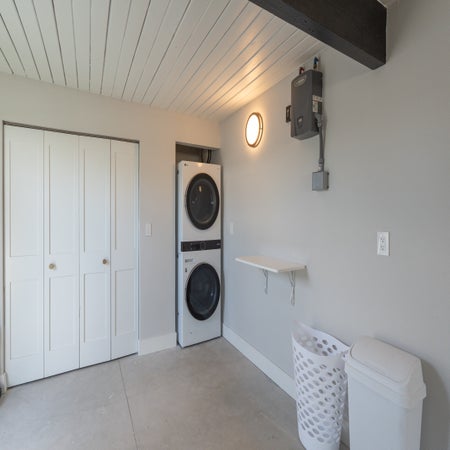 Curlew Beach Cottage