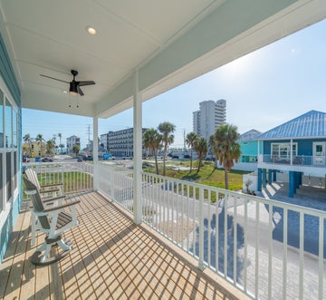 Betty’s Beach House