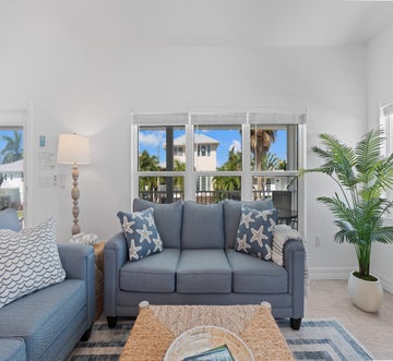 Pearl Street Retreat
