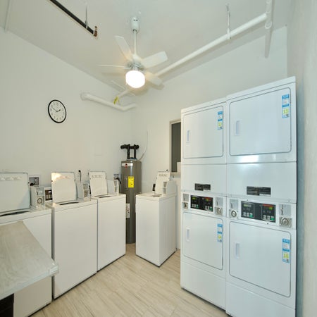 Estero Beach & Tennis 806-B