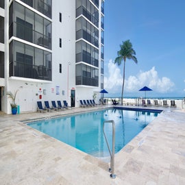 Community pool