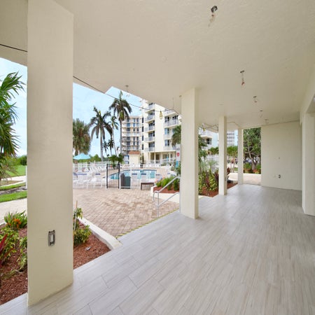 Estero Beach & Tennis 806-B