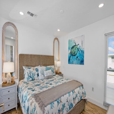 Coral Cove B