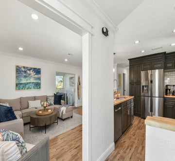 Coral Cove B