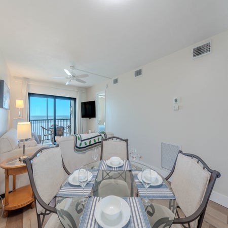 Carlos Pointe #515 - The Pelican Pad