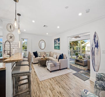 Coral Cove B
