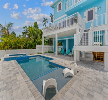 Blue Dolphin View