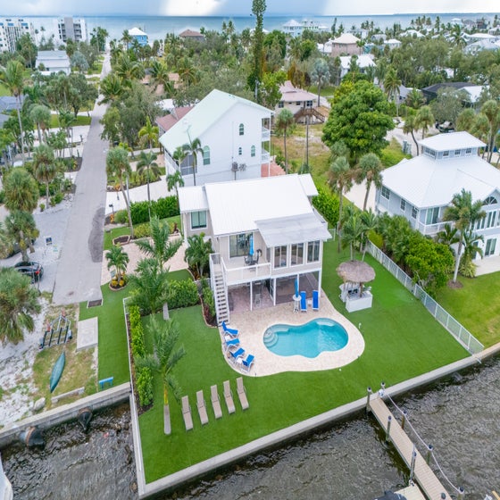 Club 205 has everything you need to have a great time!