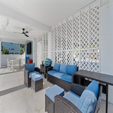Pearl Street Retreat