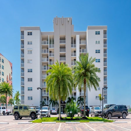 Gateway Villas 595