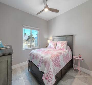 Shella Close To The Beach