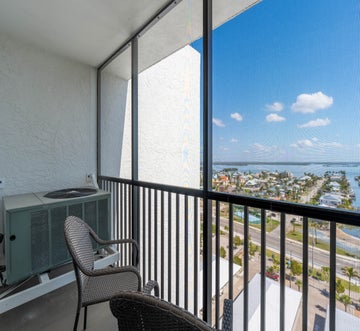 Island Winds Penthouse 1