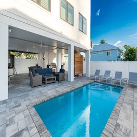 Private poolside paradise