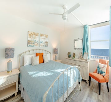 Estero Beach & Tennis 807-C