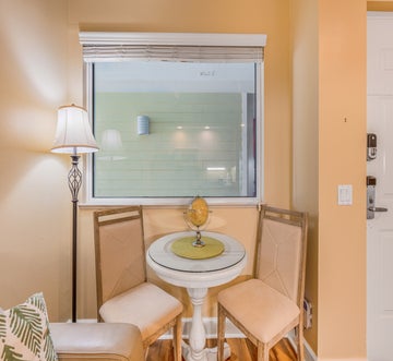 Harbour House 215