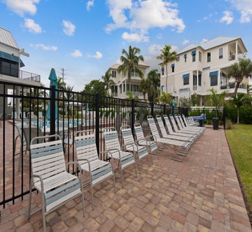 Seaside Condo 109