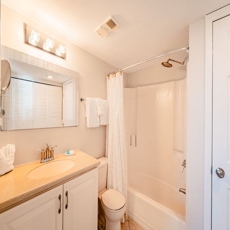 Estero Beach & Tennis 605-C