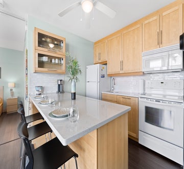Estero Beach & Tennis 908-B