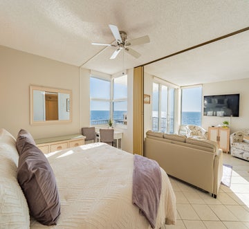 Estero Beach & Tennis 605-C