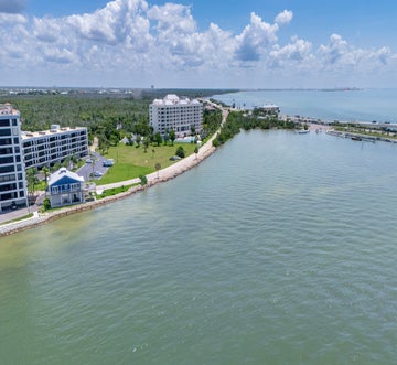 Punta Rassa Pointe