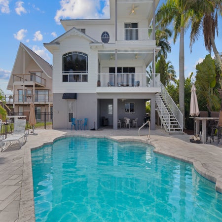 Dock Holiday