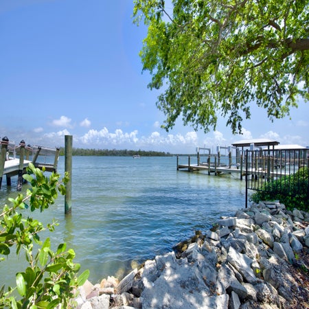 Beach Paradise Getaway