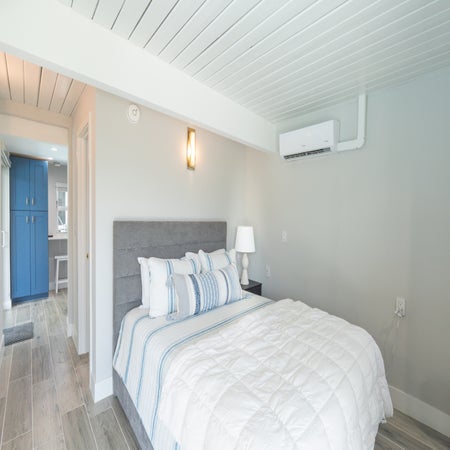 Curlew Beach Cottage