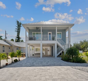 Pearl Street Retreat