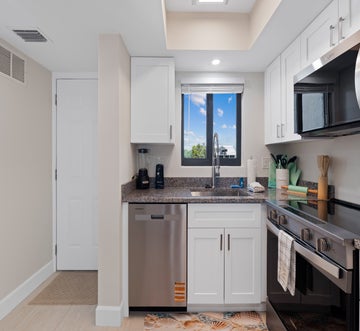 Seaside Condo 109