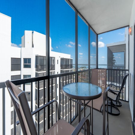 Island Winds Penthouse 1