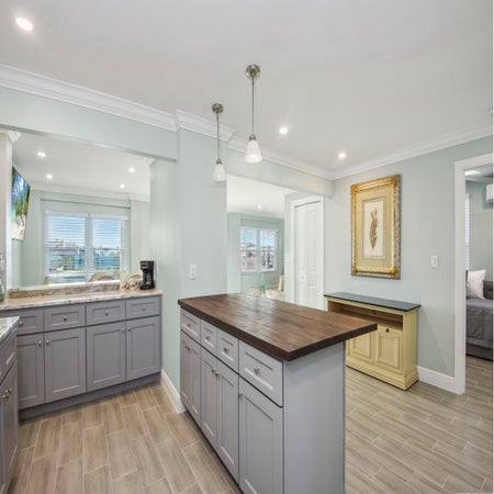 Bayview Sunset Getaway