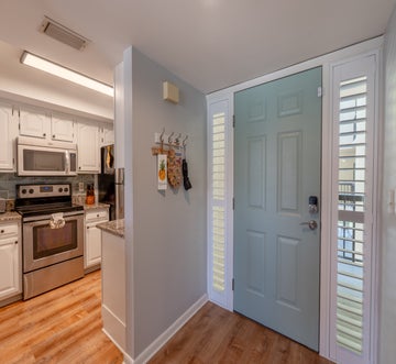 Santa Maria I #104- The Sunnyside