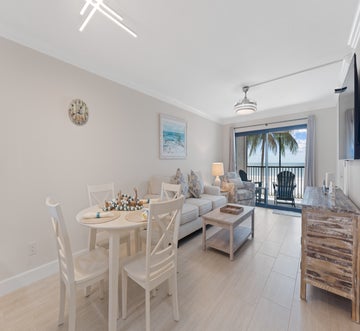 Seaside Condo 109