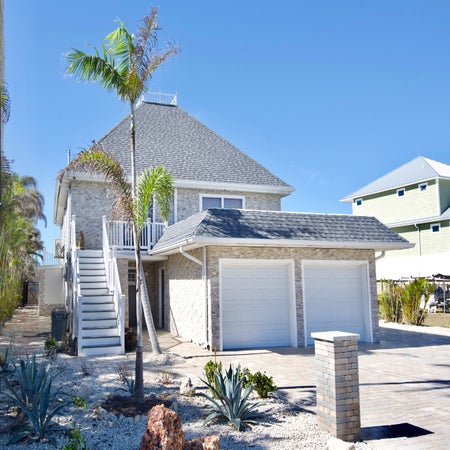 Bayview Sunset Getaway