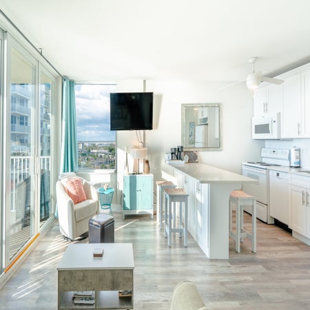 Estero Beach & Tennis 807-C