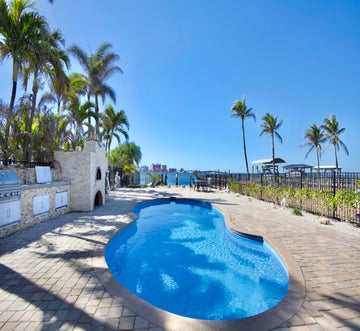 Bayview Sunset Getaway