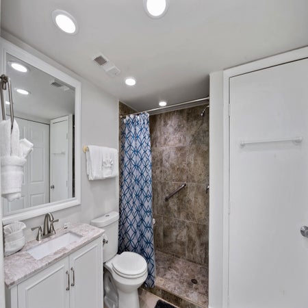 Estero Beach & Tennis 901-C