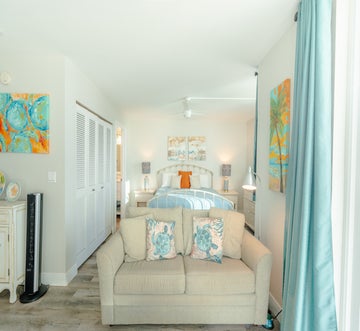 Estero Beach & Tennis 807-C