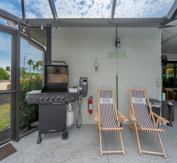 Sunshine Dock House
