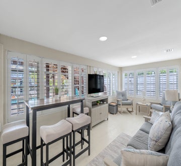 Mango Bay Cottage Estate