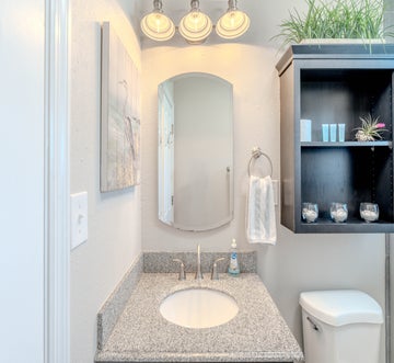 Blue Pearl Manor Upper