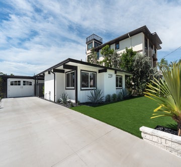 Curlew Beach Cottage