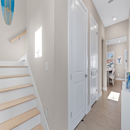 Mod Cottage