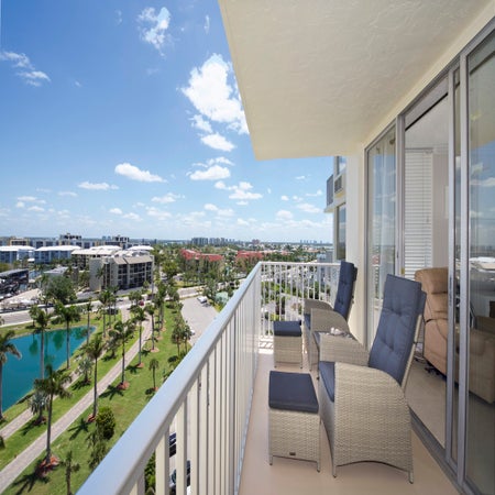 Estero Beach & Tennis 901-C