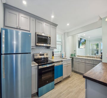 Bayview Sunset Getaway B