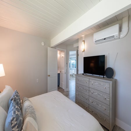 Curlew Beach Cottage