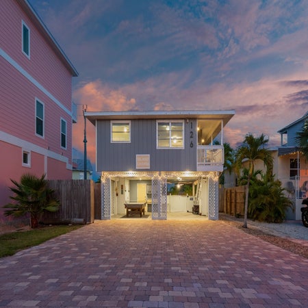 Island Charm